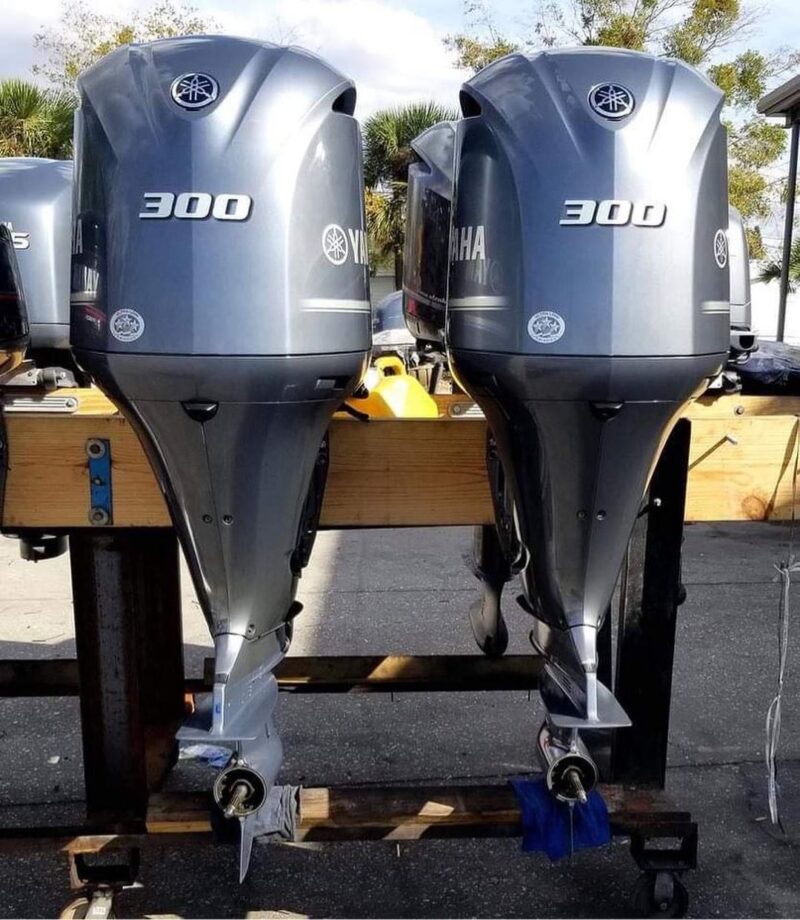 2018 Yamaha 300 HP V6 EFI 4 Stroke 25″ (X) Outboard Motor - Image 2